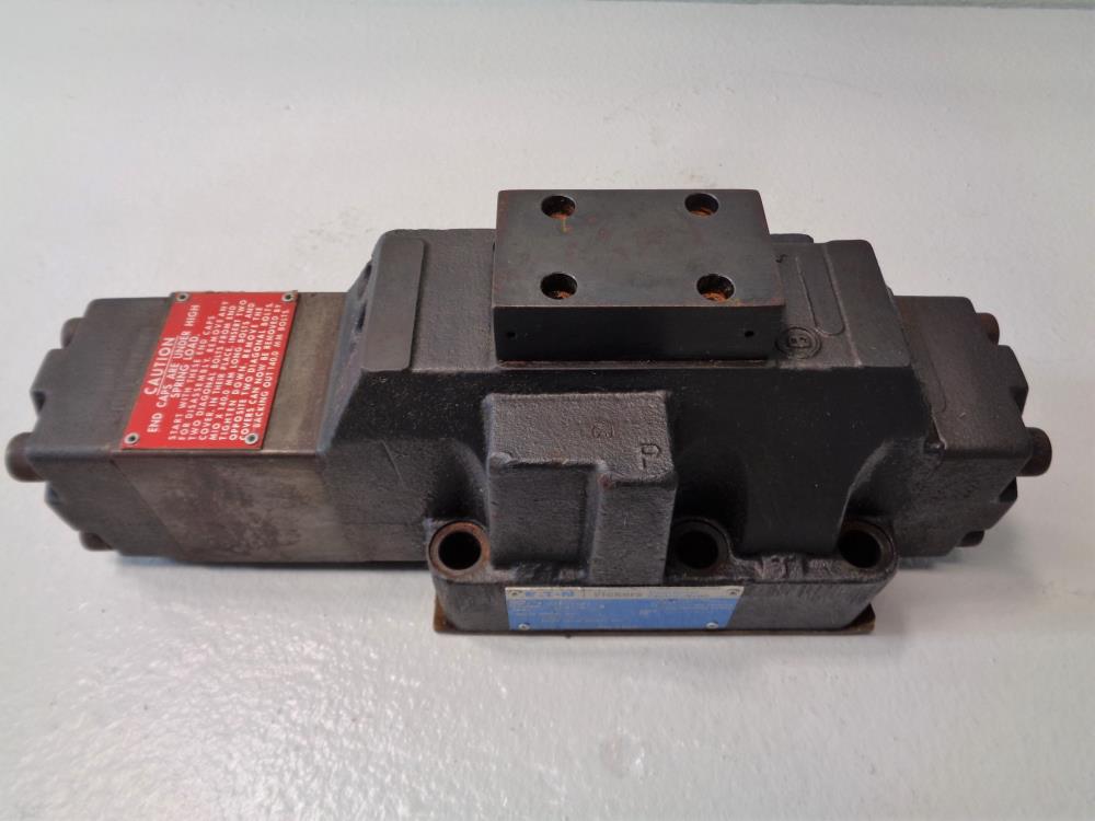 Eaton Vickers Directional Control Valve DG3V-8-2A-10